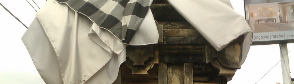 A Hindu god (or avatar of Vishnu), Ganesha at an intersection.